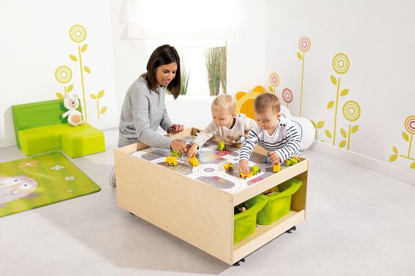 Spielzeugbox, Holzspielzeug, Holzbaukasten, Klemmbausteine, Kinderkreativität