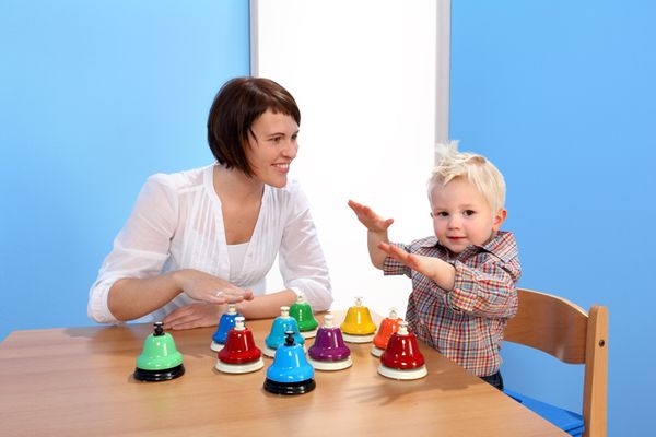 BETZOLD MUSIK Gestimmte Schlag-Glocken, diatonisch, mit Tasche BETZOLD MUSIK Gestimmte Schlag-Glocken, diatonisch, mit Tasche