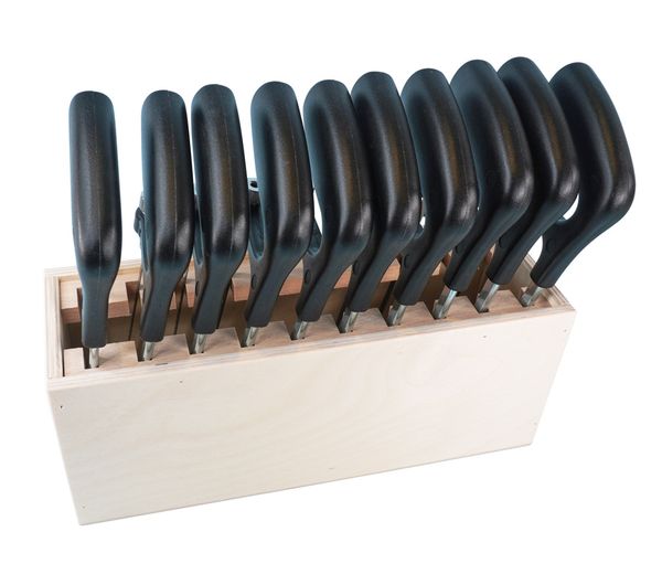 10 Handsägen im Holzständer