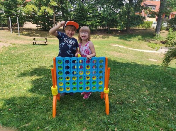 ALLDORO XL 4 in einer Reihe, ca. 73 x 49 x 72,5 cm ALLDORO XL 4 in einer Reihe, ca. 73 x 49 x 72,5 cm