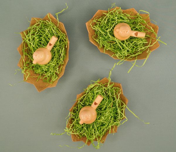 Eierhälften mit Vogelpfeiffe, 12er Set Eierhälften mit Vogelpfeiffe, 12er Set