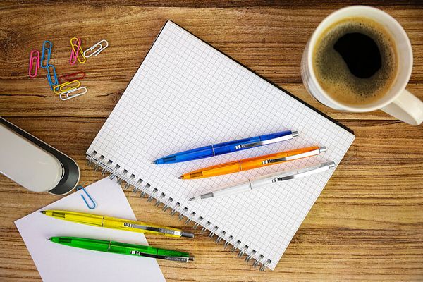 Schneider Kugelschreiber-Set K20 Icy, 20 Stifte farbig sortiert, Mine in Blau