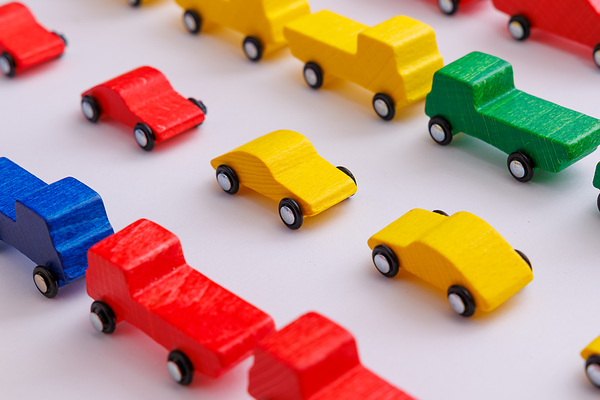 Holzspielzeug, Autos, Holzauto, Kinderspielzeug, Spielzeugwagen