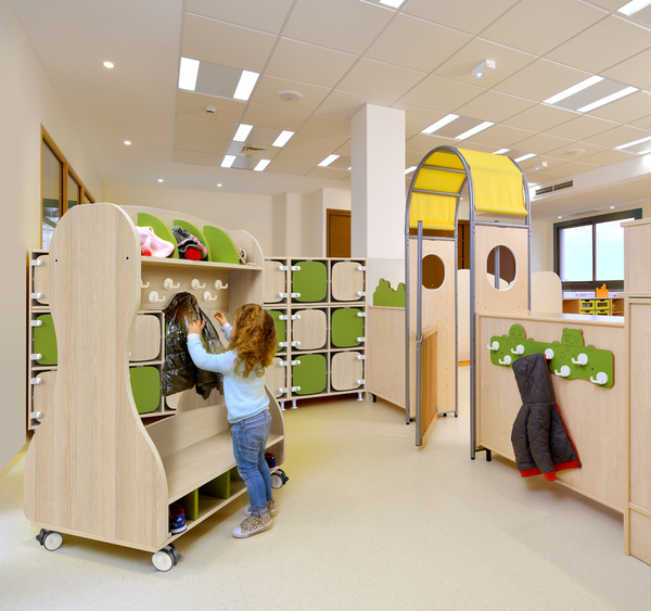 MATHOU Mobile Garderobe, 8 Fächer