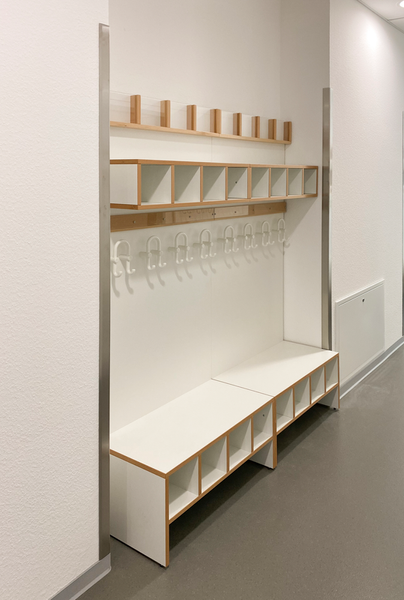 DECOR Garderoben-Kombi 1,  2 x 4 Plätze  DECOR Garderoben-Kombi 1,  2 x 4 Plätze