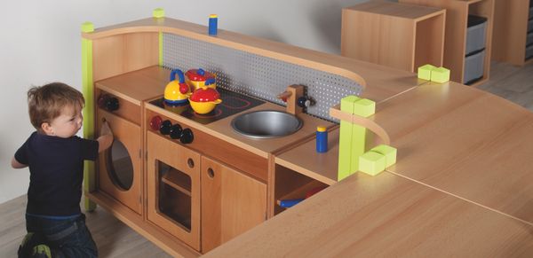 Kinderküche, Holzküche, Spielküche, Kochplatte, Spieltisch