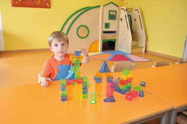 Bausteine - Transparentblocks 50 Teile mit Box, ab 3 Jahre Bausteine - Transparentblocks 50 Teile mit Box, ab 3 Jahre