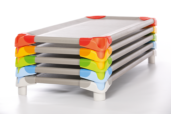 Stapelbare Liege, Farbe und Größe wählbar