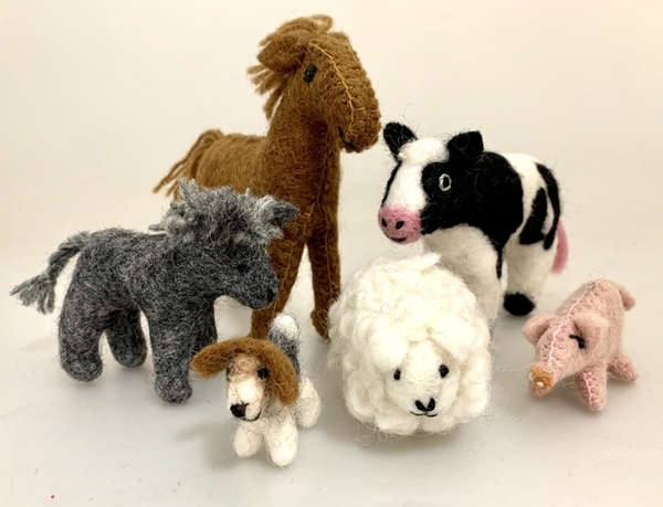 Bauernhoftiere aus Wollfilz, 6-teilig (SONDERANGEBOT) Bauernhoftiere aus Wollfilz, 6-teilig (SONDERANGEBOT)