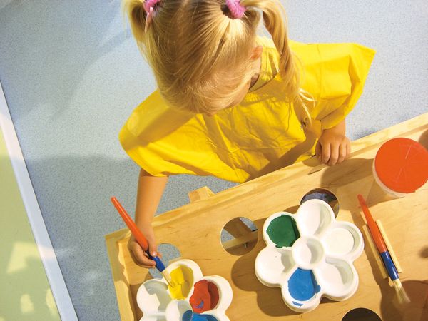 Malpalette zum Farben mischen (für 7 Farben) Malpalette zum Farben mischen (für 7 Farben)