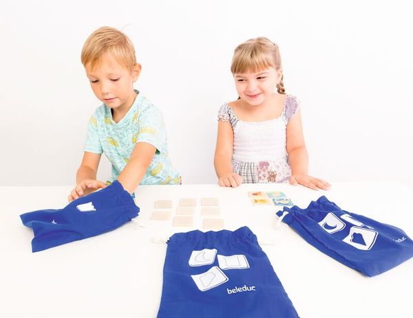 Zuordnungsspiel Tastaro, 1-5 Kinder, ab 4 Jahre Zuordnungsspiel Tastaro, 1-5 Kinder, ab 4 Jahre