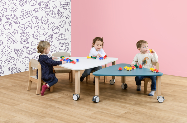 MATHOU Tische-Set Matroschka, 2 rollbare Tische in verschiedene Höhen (46 und 40 cm), Farbe wählbar