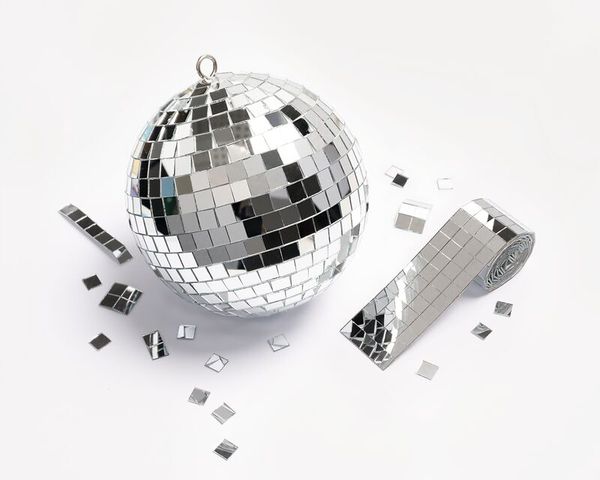 Disco ball, Spiegelkugel, Mirror ball, Dekoration, Glitzer Oberfläche
