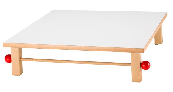 Kindertisch, Holztisch, Spieltisch, kleiner Tisch, rote Griffe