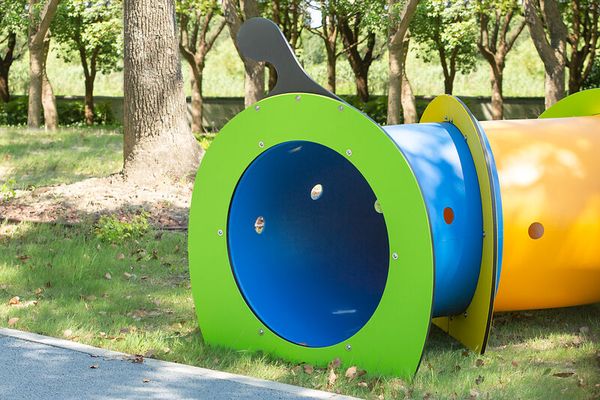 Kriechtunnel Raupe Kriechtunnel Raupe