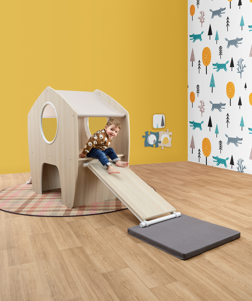 MATHOU Spielhaus mit Leiter und Rutschrampe MATHOU Spielhaus mit Leiter und Rutschrampe